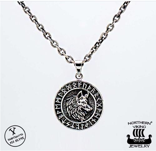 Northern Viking Jewelry Rune Wolf -riipus NVJ-H-RS050