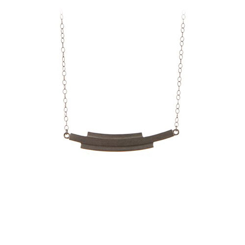 Pernille Corydon Brick Curve Sterlinghopea Kaulakoru N-490-OXY-80