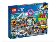 LEGO City Town 60233 Donitsikaupan avajaiset